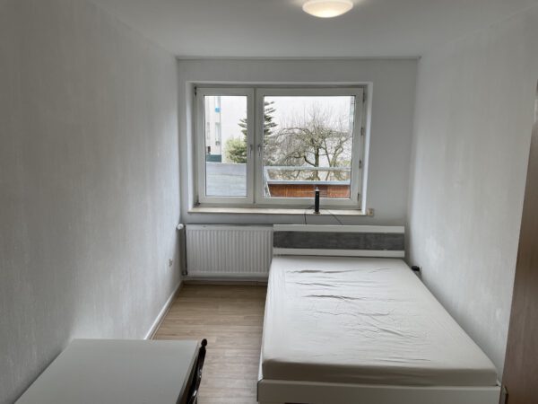 Schillerstraße 26 - 59065 Hamm - WG im 1.OG links - Zimmer Nr. 3
